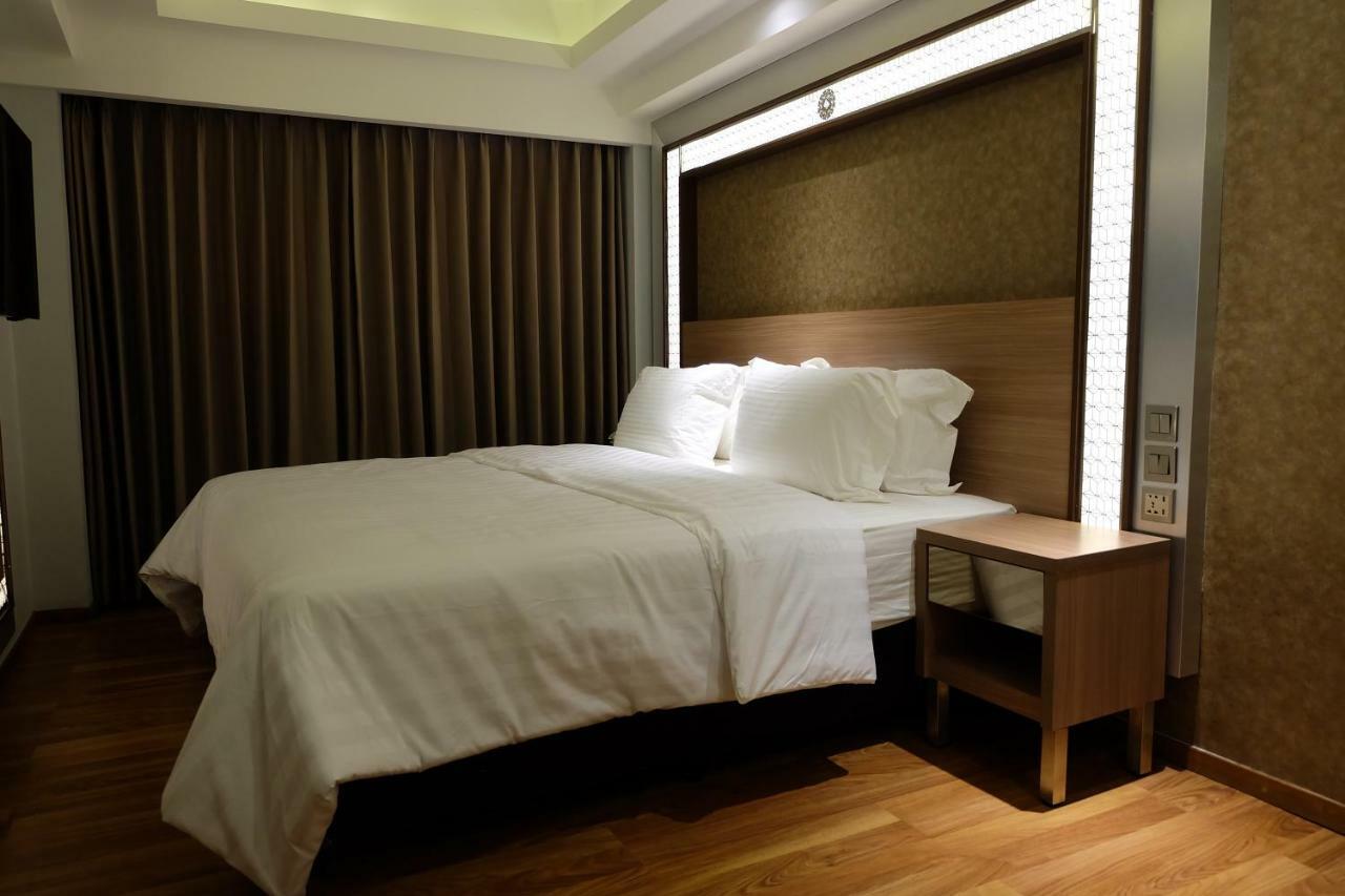 Wirton Seminyak Hotel Dempassar Exterior foto